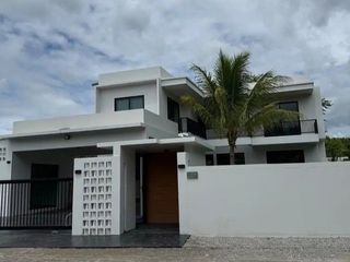 À vendre 4 chambres villa à Hang Dong, Chiang Mai