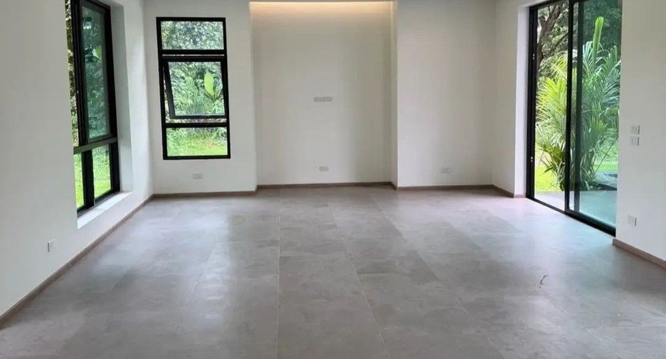 À vendre 4 chambres villa à Hang Dong, Chiang Mai