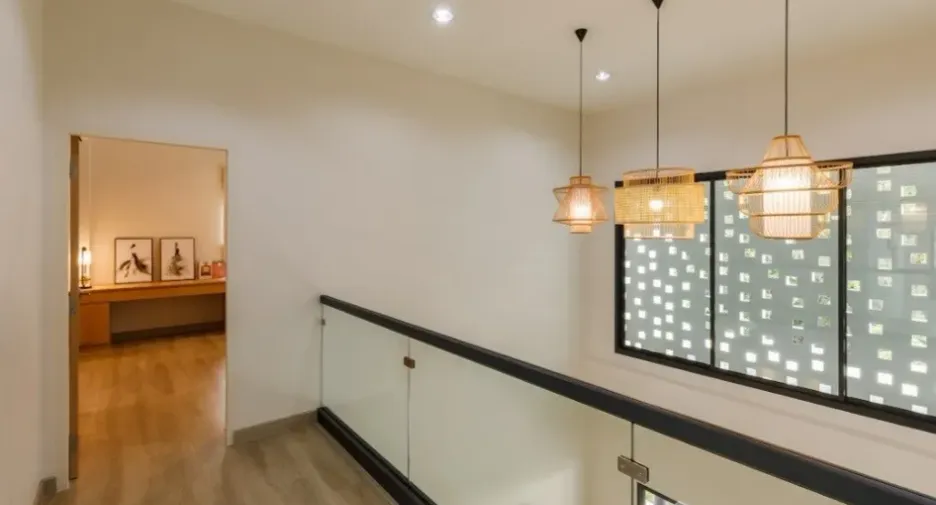 Casa en venta de 5 habitaciones en Saraphi, Chiang Mai