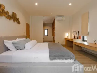 Casa en venta de 5 habitaciones en Saraphi, Chiang Mai