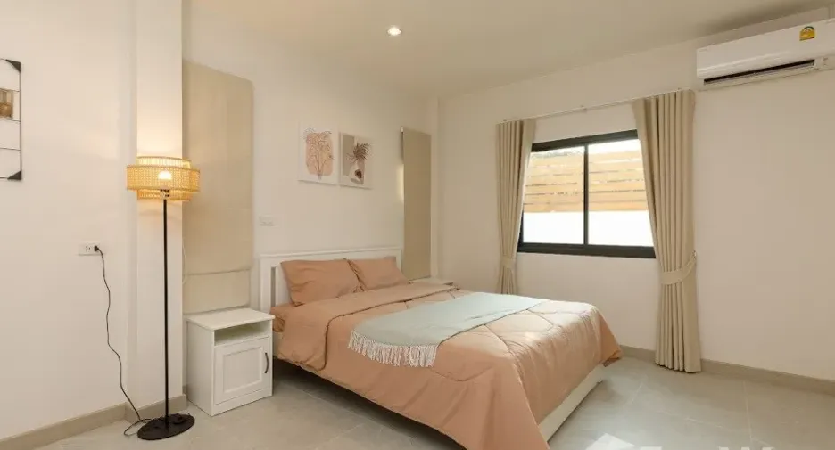 Casa en venta de 5 habitaciones en Saraphi, Chiang Mai
