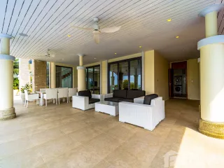 Villa zum Kauf mit 5 Zimmer in Hua Hin, Prachuap Khiri Khan