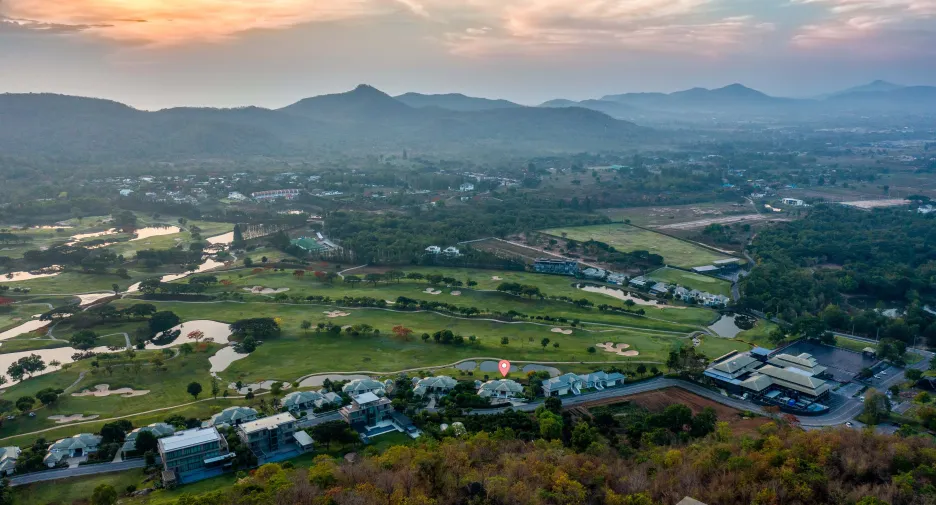 Villa en venta de 5 habitaciones en Hua Hin, Prachuap Khiri Khan