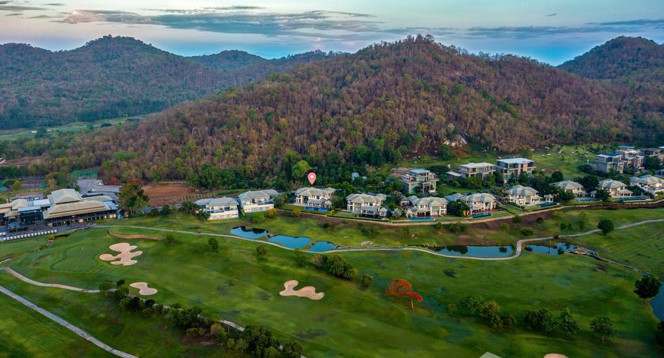 Villa en venta de 5 habitaciones en Hua Hin, Prachuap Khiri Khan