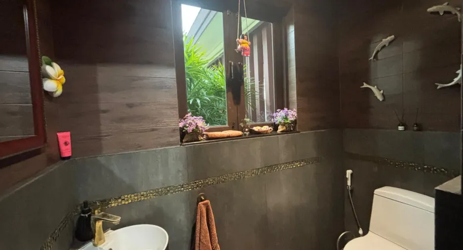 Villa zum Kauf mit 6 Zimmer in Hua Hin, Prachuap Khiri Khan