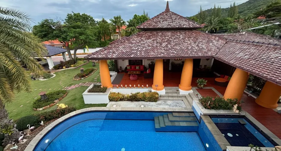 Villa zum Kauf mit 6 Zimmer in Hua Hin, Prachuap Khiri Khan