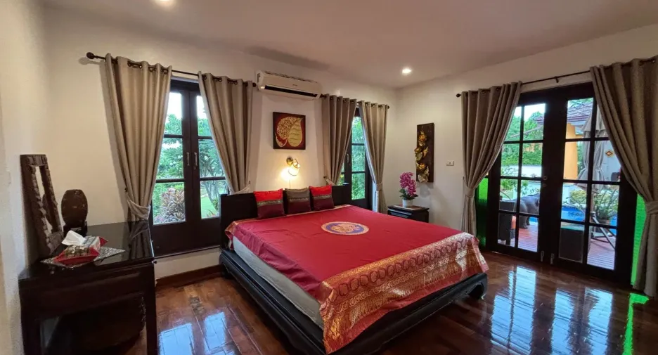 Villa zum Kauf mit 6 Zimmer in Hua Hin, Prachuap Khiri Khan