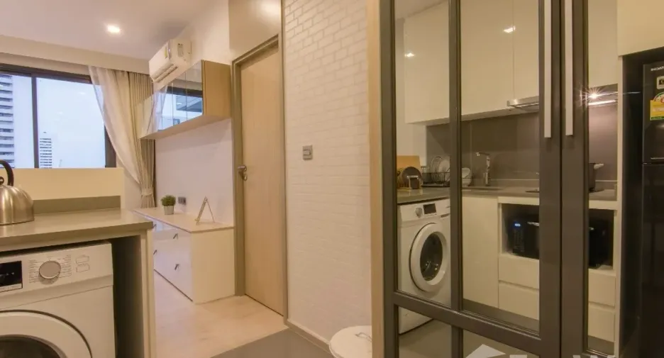 For rent 1 bed condo in Watthana, Bangkok