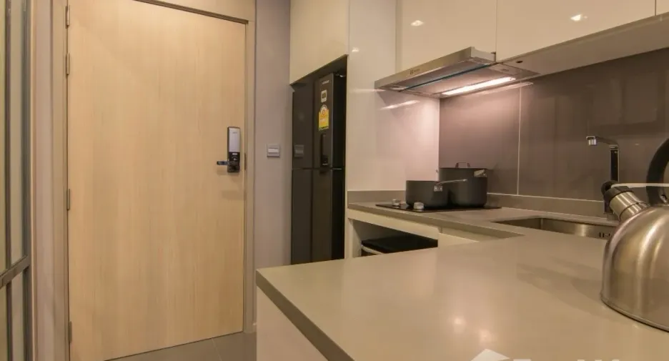 For rent 1 bed condo in Watthana, Bangkok