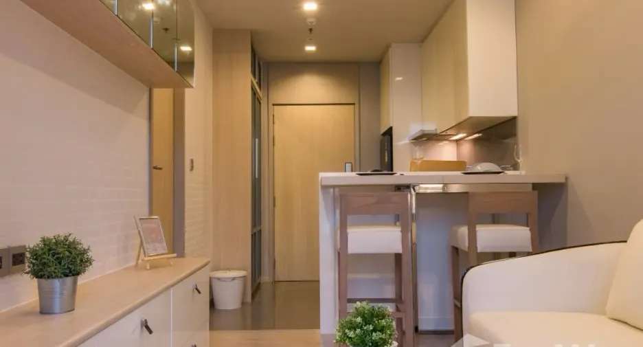 For rent 1 bed condo in Watthana, Bangkok