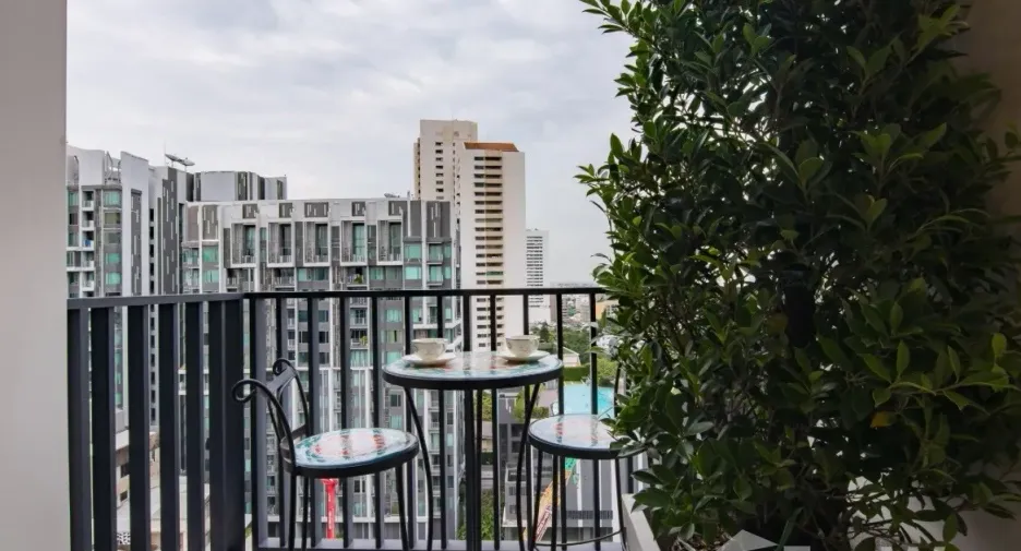 For rent 1 bed condo in Watthana, Bangkok