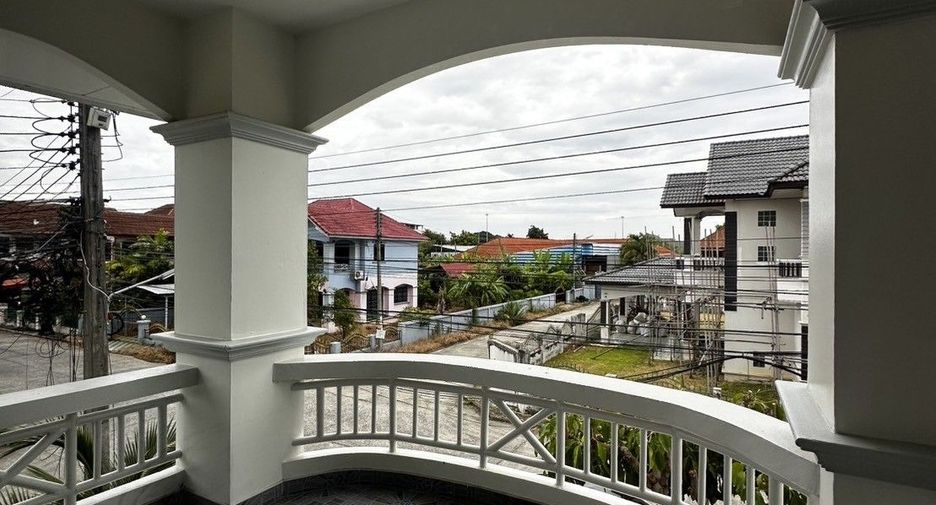 For rent 3 bedrooms house in San Sai, Chiang Mai