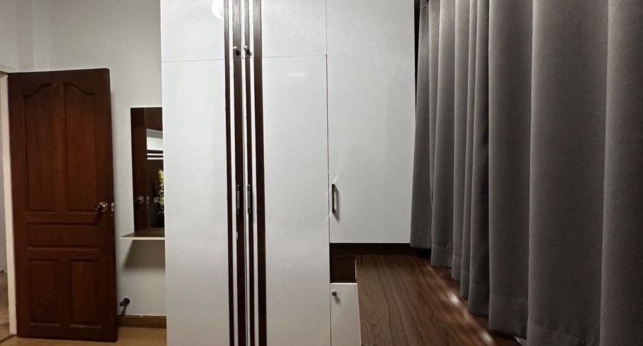 For rent 3 bedrooms house in San Sai, Chiang Mai