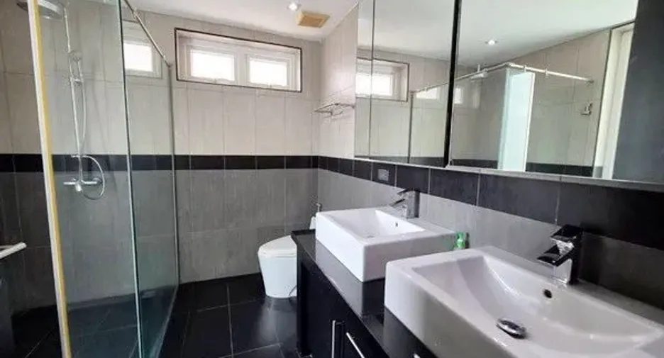 À vendre 5 chambres villa à Jomtien, Pattaya