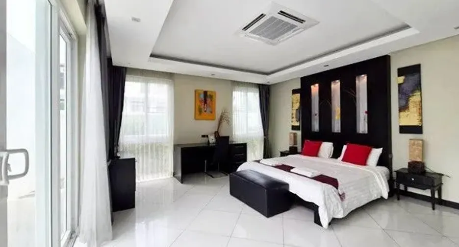 À vendre 5 chambres villa à Jomtien, Pattaya