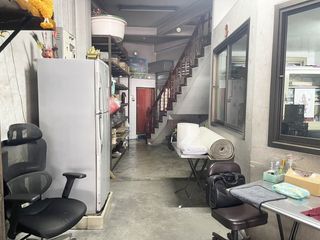 Casa adosada en venta de 2 habitaciones en Chom Thong, Bangkok