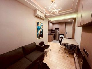 À louer 2 chambres condo à Phaya Thai, Bangkok