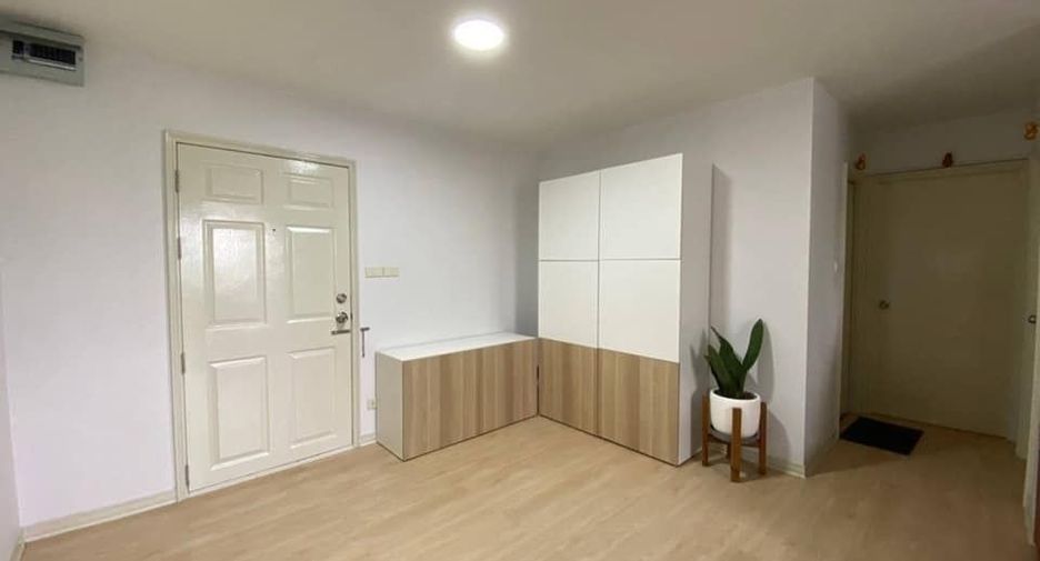 For rent 2 bedrooms condo in Suan Luang, Bangkok