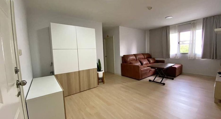 For rent 2 bedrooms condo in Suan Luang, Bangkok
