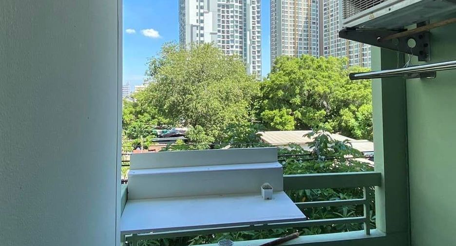 For rent 2 bedrooms condo in Suan Luang, Bangkok