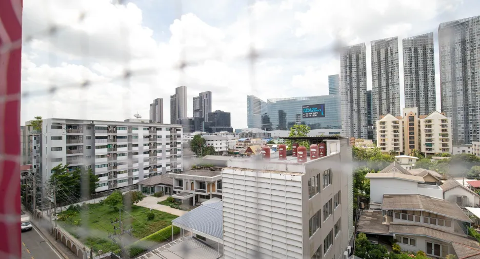 À vendre 1 chambre condo à Phra Khanong, Bangkok