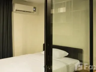 Condo en alquiler de estudio en Khlong Toei, Bangkok
