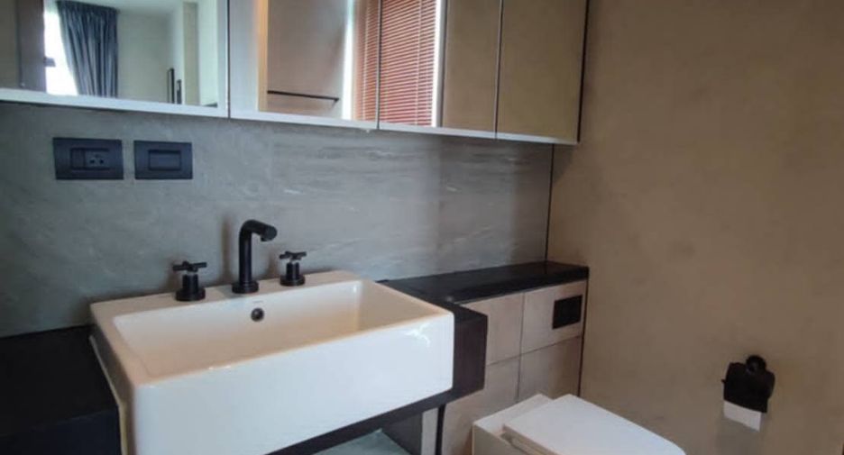 Condo en venta de 2 habitaciones en Watthana, Bangkok
