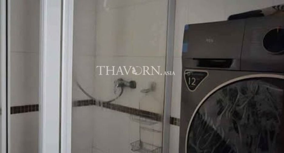 For sale studio condo in Bang Lamung, Chonburi