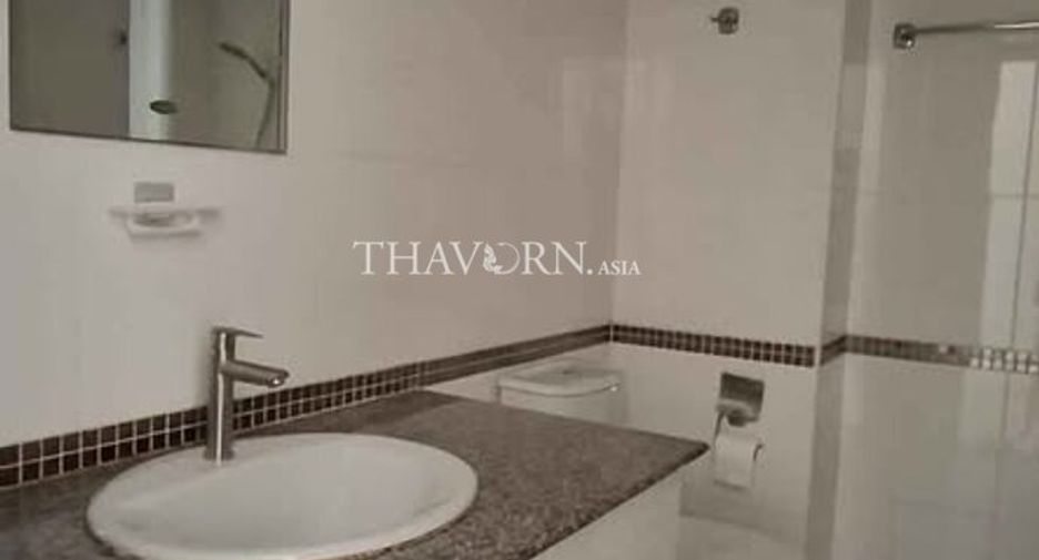 For sale studio condo in Bang Lamung, Chonburi