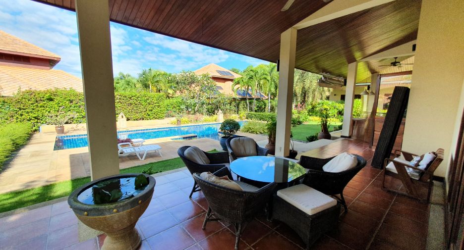 Villa zum Kauf mit 4 Zimmer in Hua Hin, Prachuap Khiri Khan