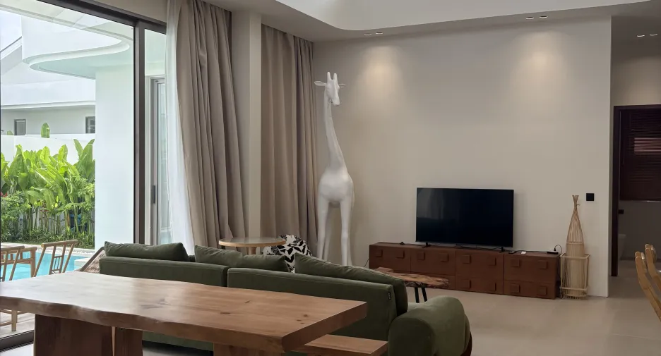 For sale 4 bedrooms villa in Thalang, Phuket