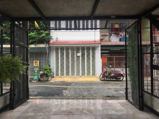 Casa adosada en venta de 2 habitaciones en Din Daeng, Bangkok