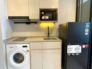 For rent studio condo in Khlong Toei, Bangkok