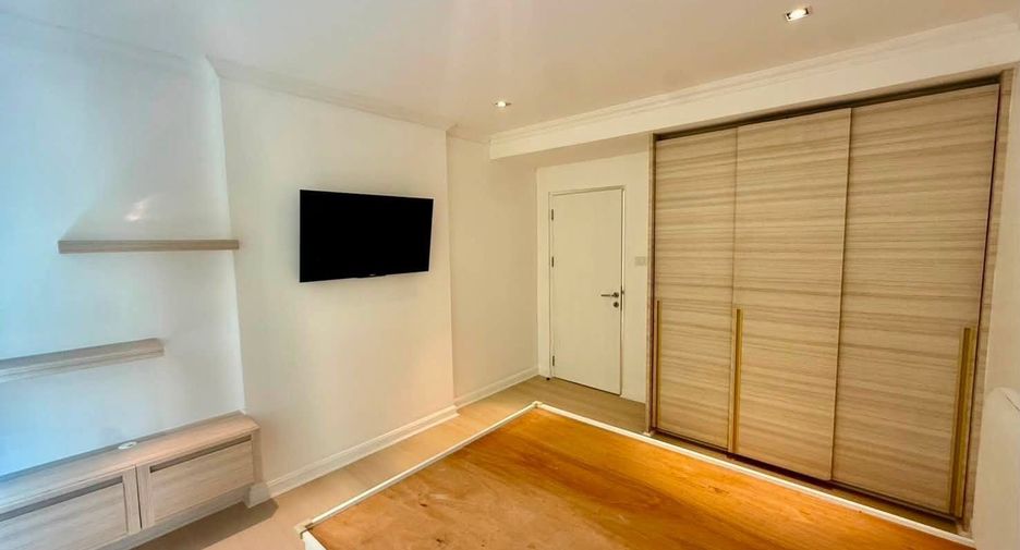 Wohnung zur Miete mit 3 Zimmer in Pathum Wan, Bangkok