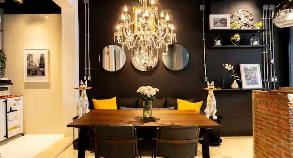 Casa adosada en venta de 3 habitaciones en Bang Rak, Bangkok