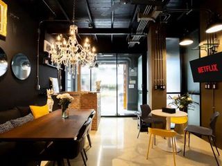 Casa adosada en venta de 3 habitaciones en Bang Rak, Bangkok