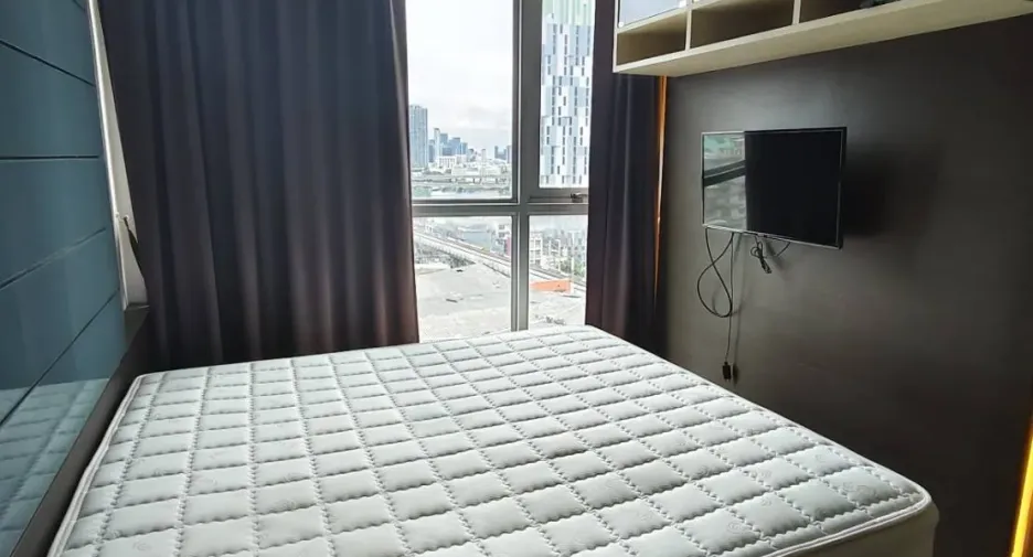 Condo en alquiler de 2 habitaciones en Khlong Toei, Bangkok