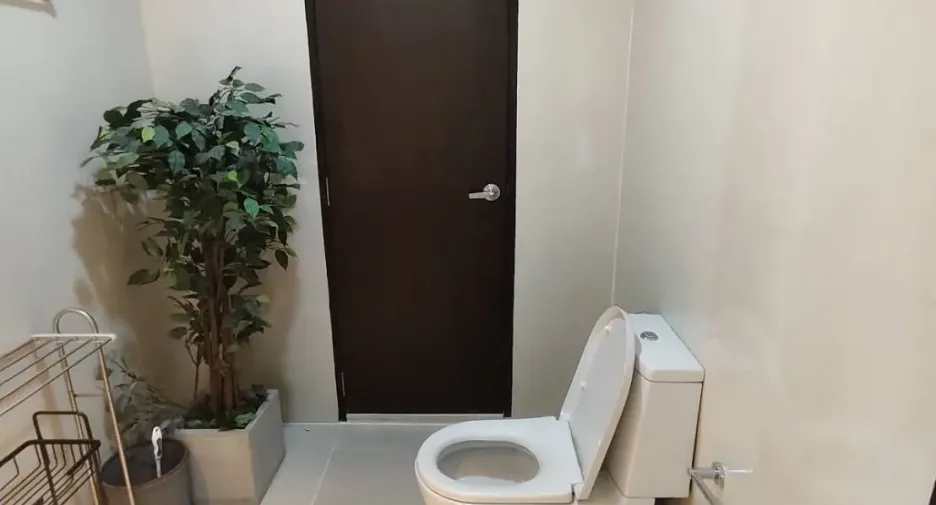 Condo en alquiler de 2 habitaciones en Khlong Toei, Bangkok