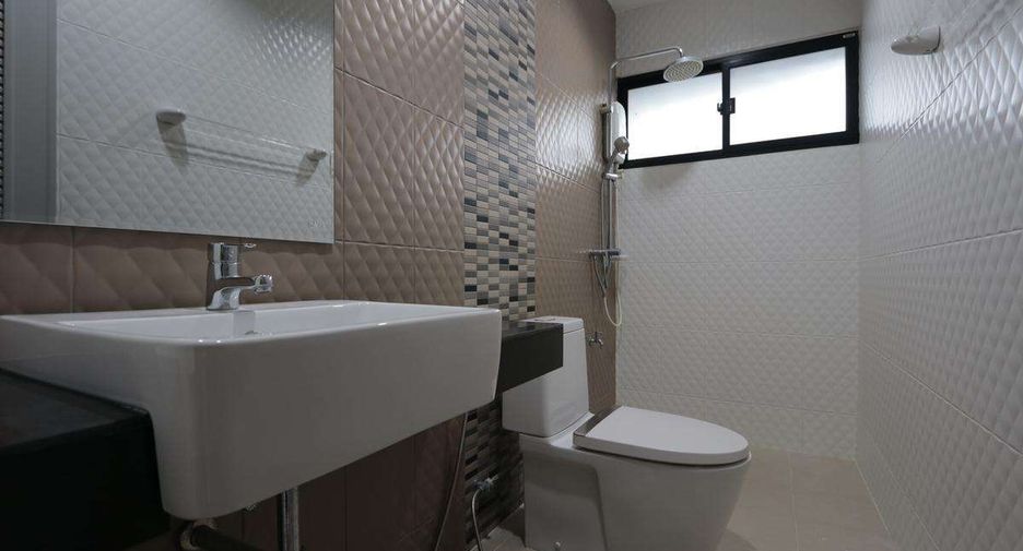 Casa en venta de 3 habitaciones en San Sai, Chiang Mai