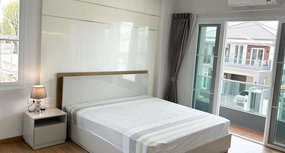 For rent 4 bedrooms house in Hang Dong, Chiang Mai