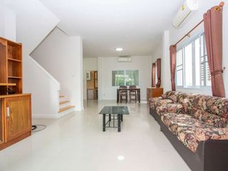 Casa en alquiler de 3 habitaciones en Saraphi, Chiang Mai