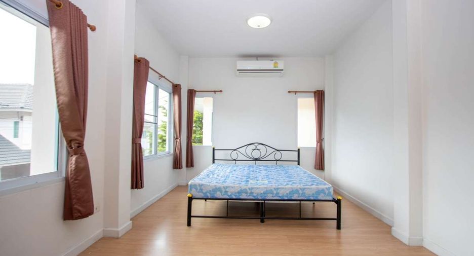 Casa en alquiler de 3 habitaciones en Saraphi, Chiang Mai