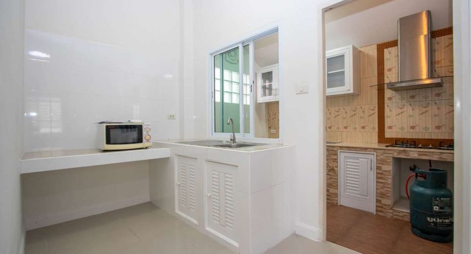 Casa en alquiler de 3 habitaciones en Saraphi, Chiang Mai