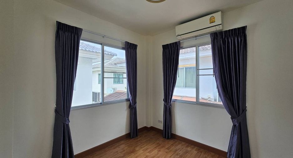 Casa en venta de 3 habitaciones en Bang Khun Thian, Bangkok