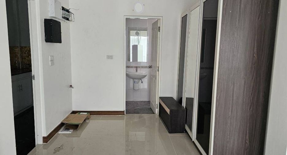 Casa en venta de 3 habitaciones en Bang Khun Thian, Bangkok