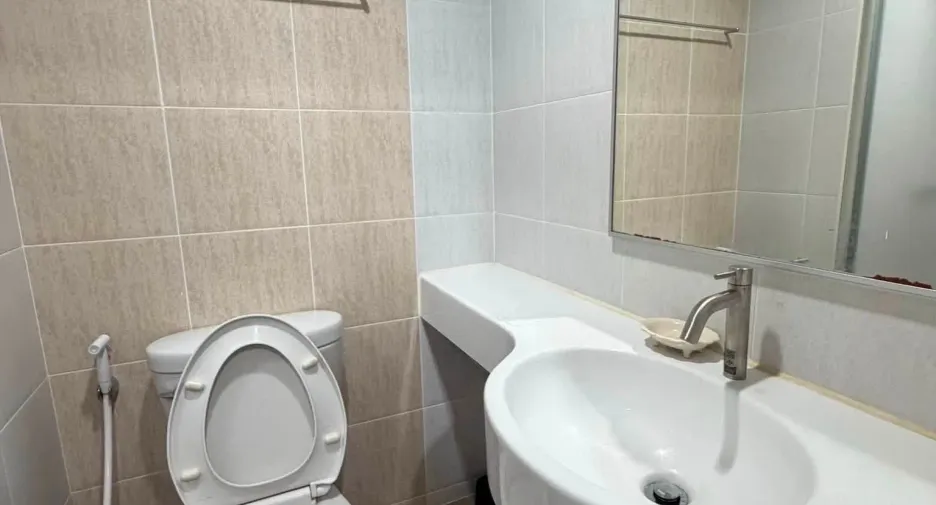 Wohnung zur Miete mit 1 Zimmer in Bang Phli, Samut Prakan