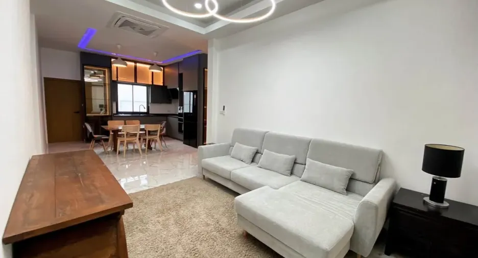 For rent 4 bedrooms house in Bang Lamung, Chonburi