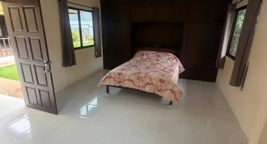 For rent 3 bedrooms house in Bang Lamung, Chonburi