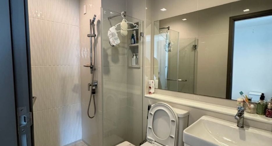 Condo en alquiler de 1 habitaciones en Huai Khwang, Bangkok