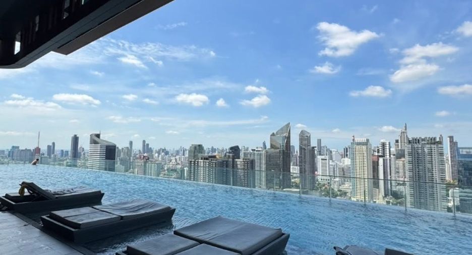 Condo en alquiler de 1 habitaciones en Huai Khwang, Bangkok